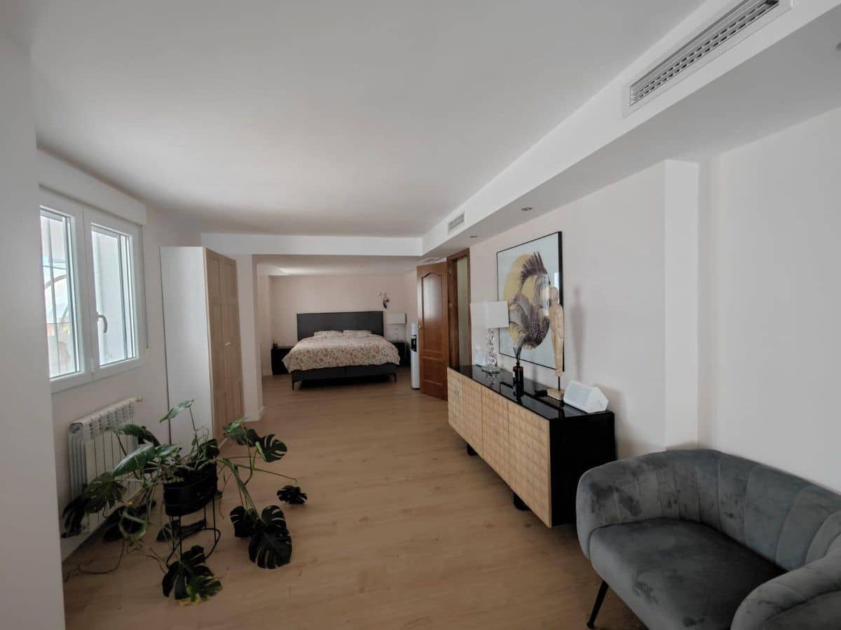 4 makuuhuone Huvila myytävänä paikassa Pilar de la Horadada - 1 225 000 € (Ref: 10028184)