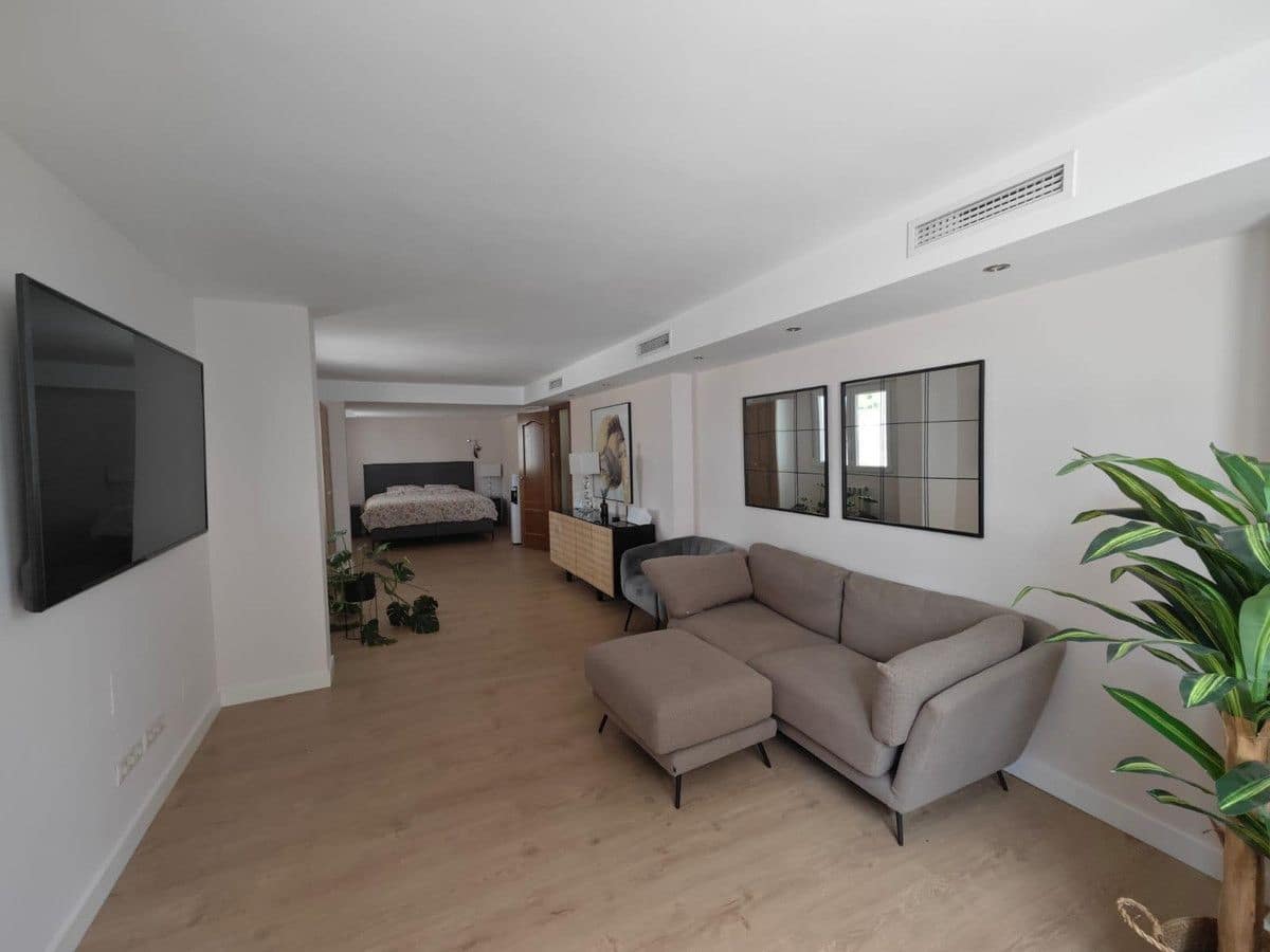 4 makuuhuone Huvila myytävänä paikassa Pilar de la Horadada - 1 225 000 € (Ref: 10028184)
