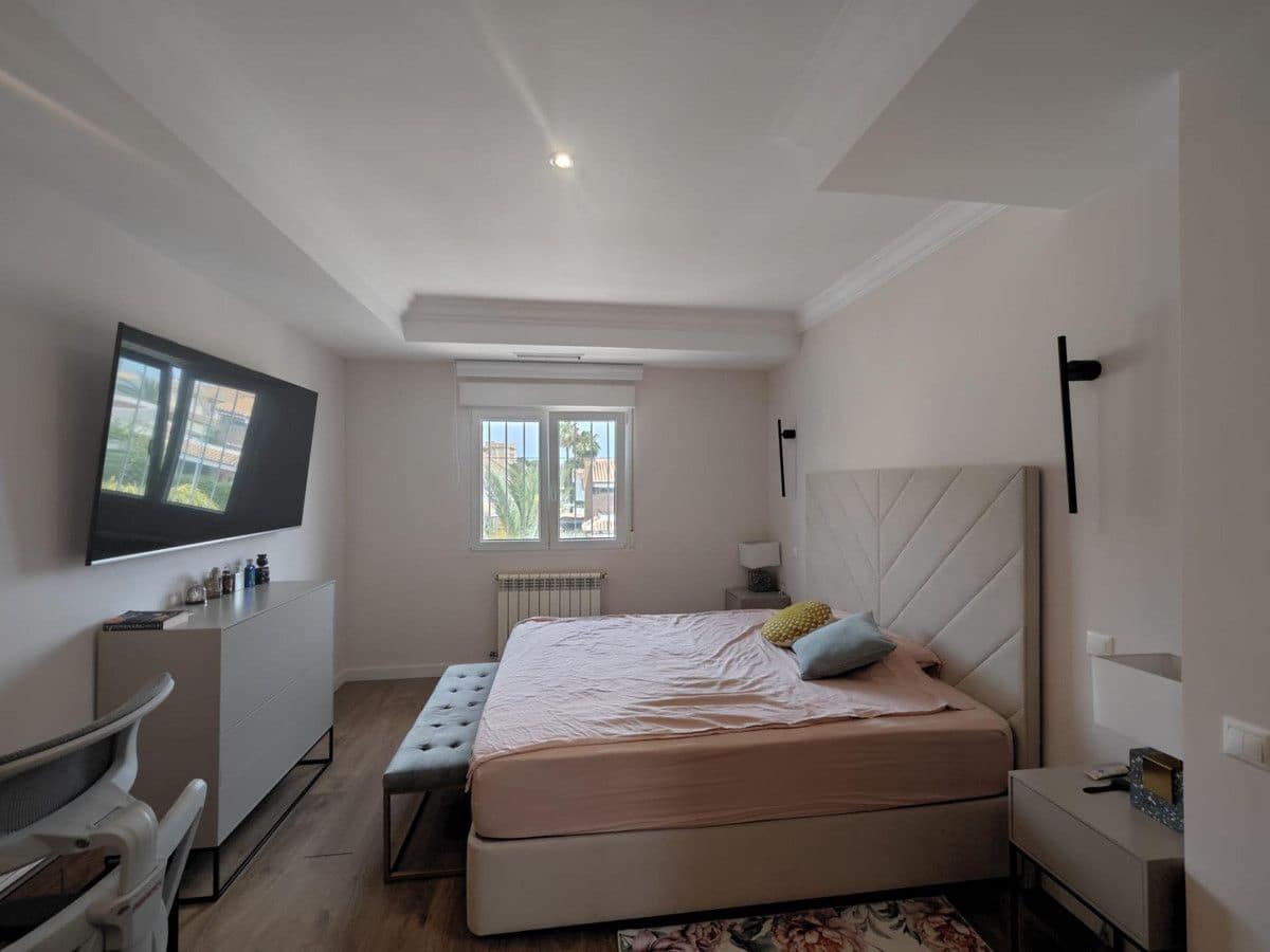 4 makuuhuone Huvila myytävänä paikassa Pilar de la Horadada - 1 225 000 € (Ref: 10028184)