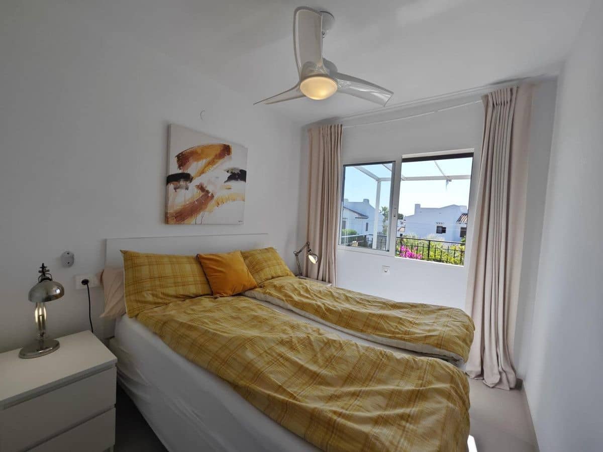 3 bedroom Apartment for sale in Cabo Roig - € 310,000 (Ref: 10028186)