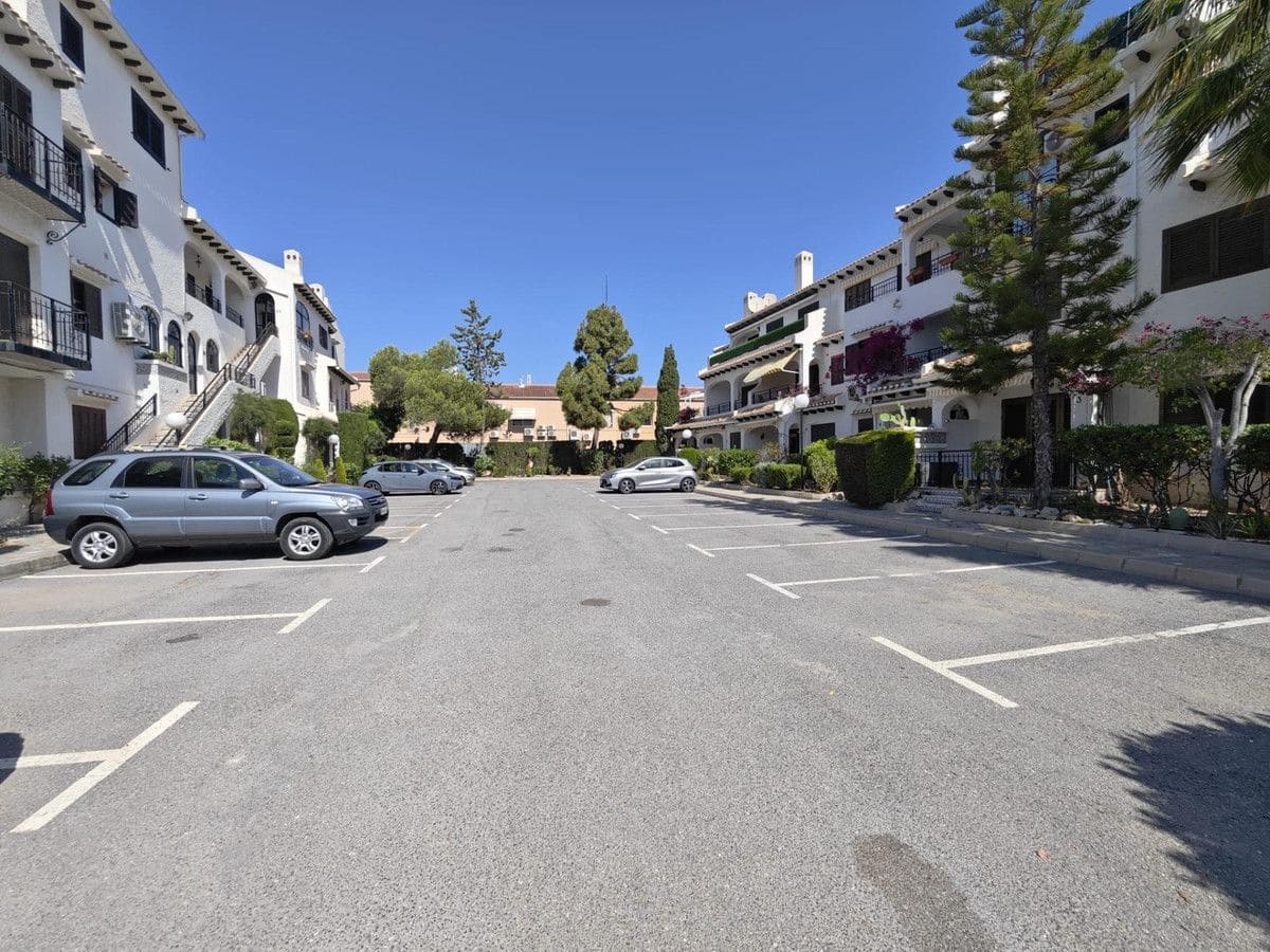 3 bedroom Apartment for sale in Cabo Roig - € 310,000 (Ref: 10028186)