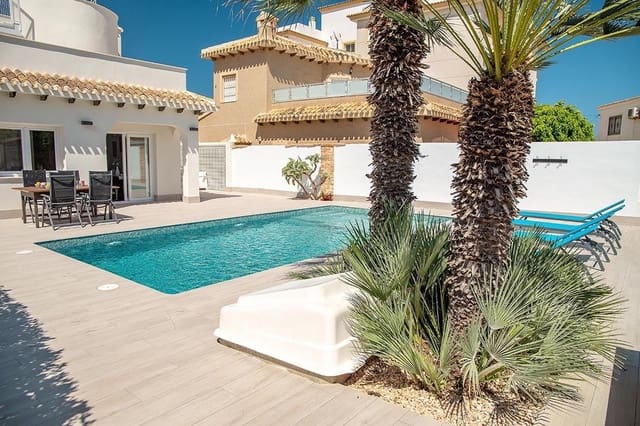 3 camera da letto Villa in vendita in La Zenia, Orihuela - 940.000 € (Rif: 10028189)