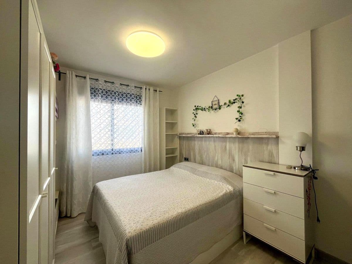 2 bedroom Villa for sale in La Zenia - € 267,000 (Ref: 10028194)