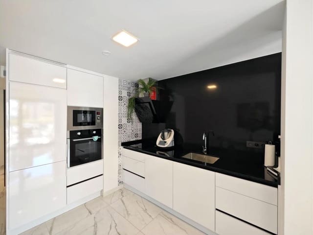 Apartamento de 2 habitaciones en Orihuela Costa, Orihuela en venta - 249.000 € (Ref: 10028195)
