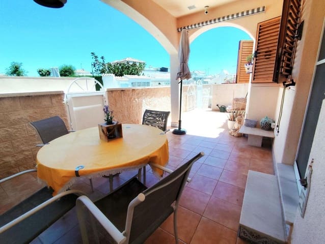 4 makuuhuone Huvila myytävänä paikassa La Zenia, Orihuela mukana uima-altaan - 280 000 € (Ref: 10028198)