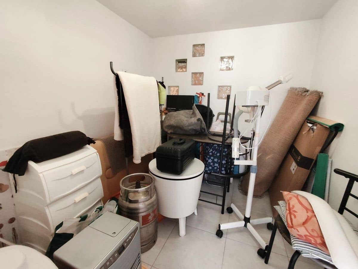 Chalet de 4 habitaciones en La Zenia en venta con piscina - 280.000 € (Ref: 10028198)