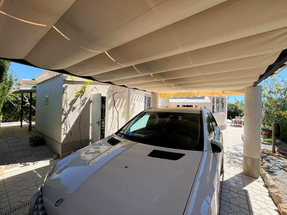 3 chambre Villa/Maison à vendre à Playa Flamenca - 555 000 € (Ref: 10028202)