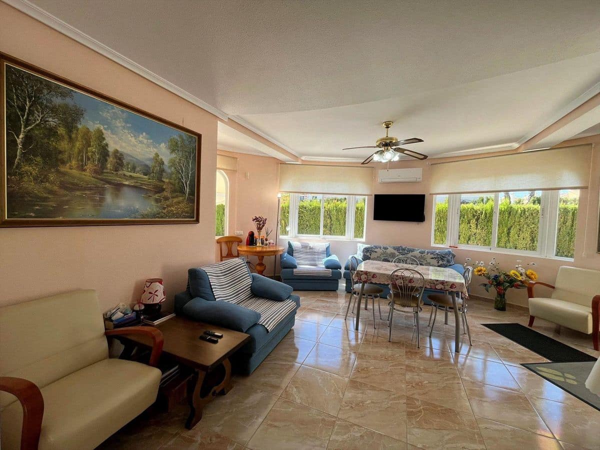 3 chambre Villa/Maison à vendre à Playa Flamenca - 555 000 € (Ref: 10028202)
