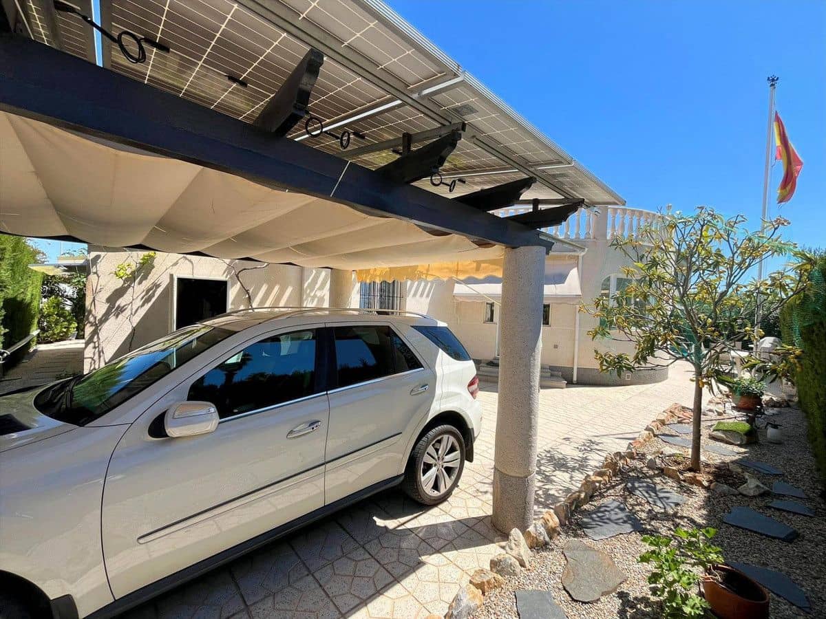 3 chambre Villa/Maison à vendre à Playa Flamenca - 555 000 € (Ref: 10028202)