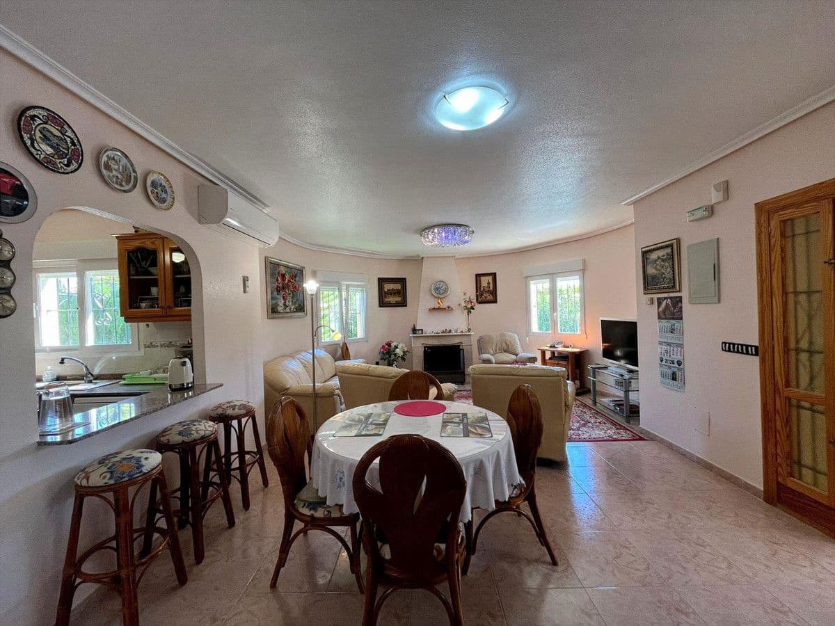 3 chambre Villa/Maison à vendre à Playa Flamenca - 555 000 € (Ref: 10028202)
