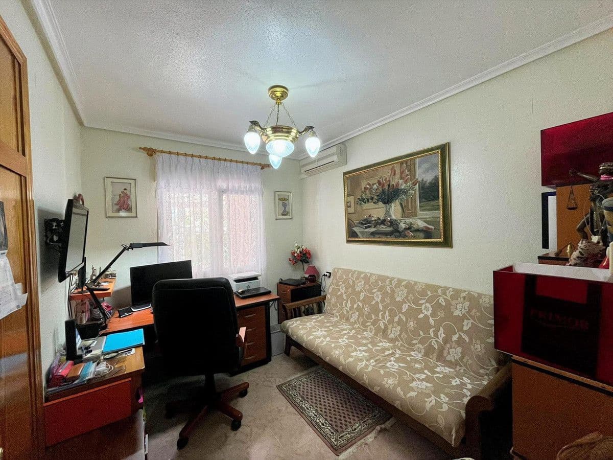 3 chambre Villa/Maison à vendre à Playa Flamenca - 555 000 € (Ref: 10028202)