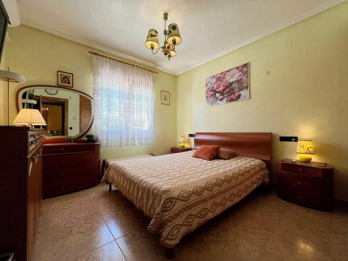 3 chambre Villa/Maison à vendre à Playa Flamenca - 555 000 € (Ref: 10028202)