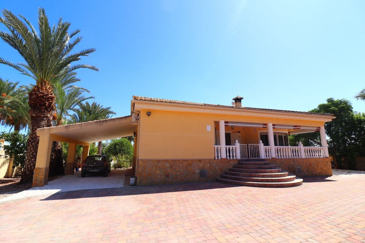 3 camera da letto Villa in vendita in Catral con piscina - 375.000 € (Rif: 10028211)