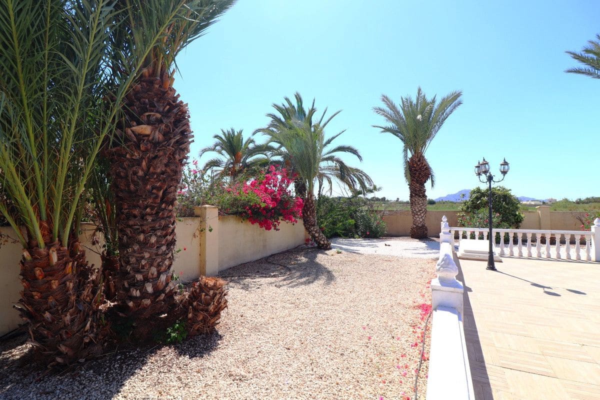 3 camera da letto Villa in vendita in Catral con piscina - 375.000 € (Rif: 10028211)
