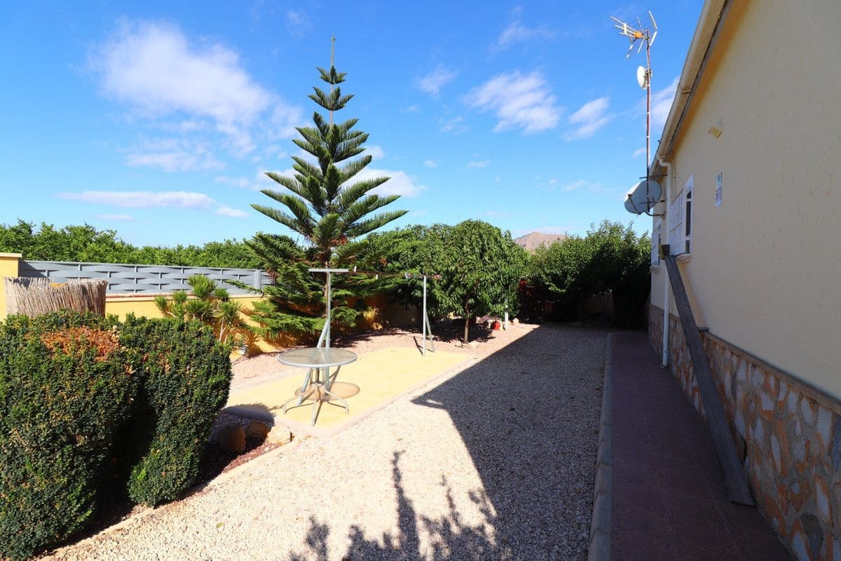 3 makuuhuone Huvila myytävänä paikassa Orihuela mukana uima-altaan - 355 000 € (Ref: 10028212)