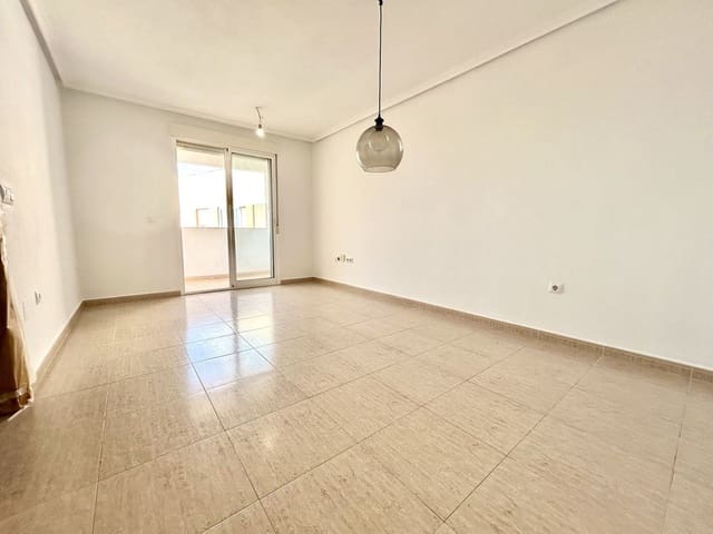 2 bedroom Apartment for sale in Torrevieja - € 143,500 (Ref: 10028225)