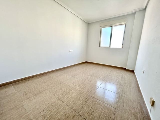 2 bedroom Apartment for sale in Torrevieja - € 143,500 (Ref: 10028225)