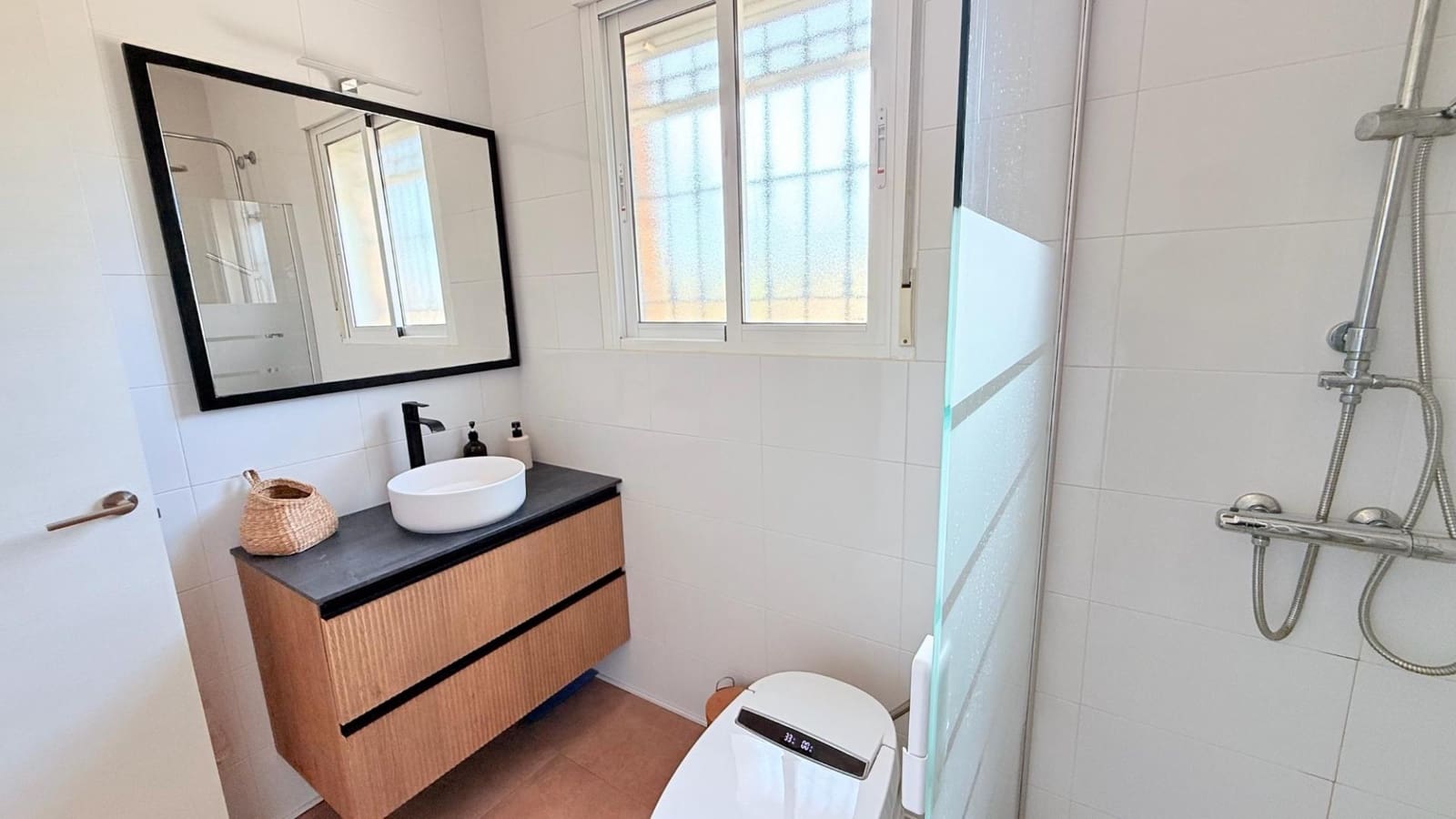 3 bedroom Villa for sale in Catral with pool - € 430,000 (Ref: 10028242)