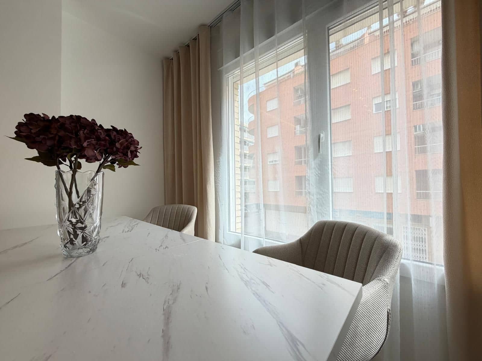 4 makuuhuone Huoneisto myytävänä paikassa Torrevieja - 285 000 € (Ref: 10028244)
