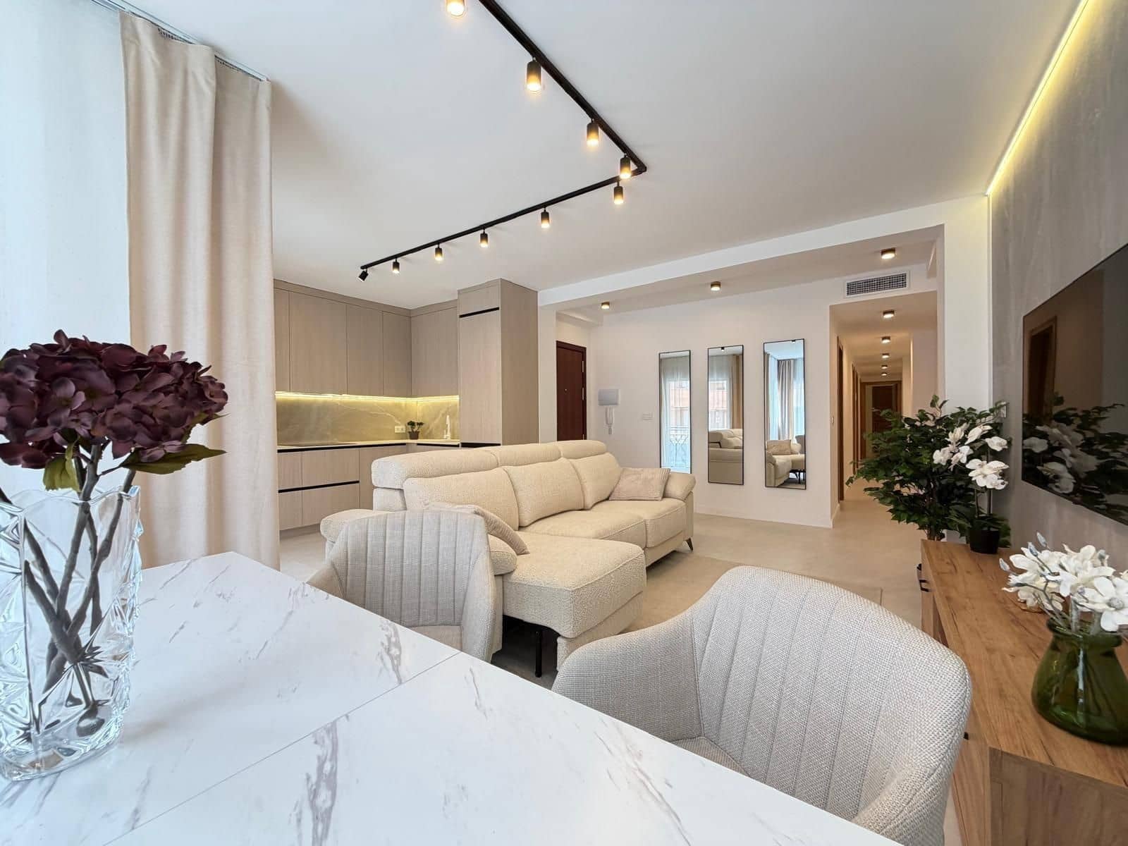 4 makuuhuone Huoneisto myytävänä paikassa Torrevieja - 285 000 € (Ref: 10028244)