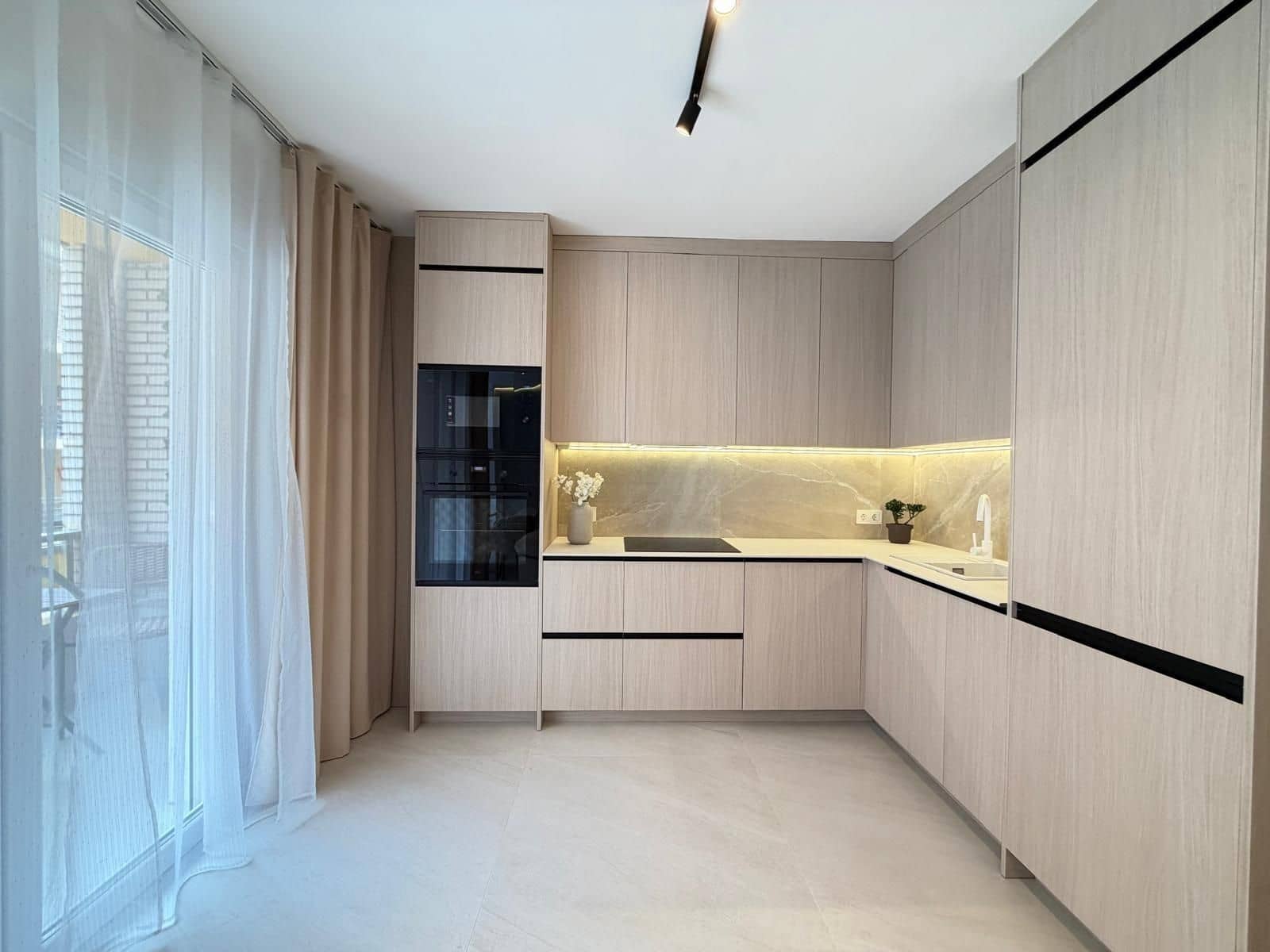 4 makuuhuone Huoneisto myytävänä paikassa Torrevieja - 285 000 € (Ref: 10028244)