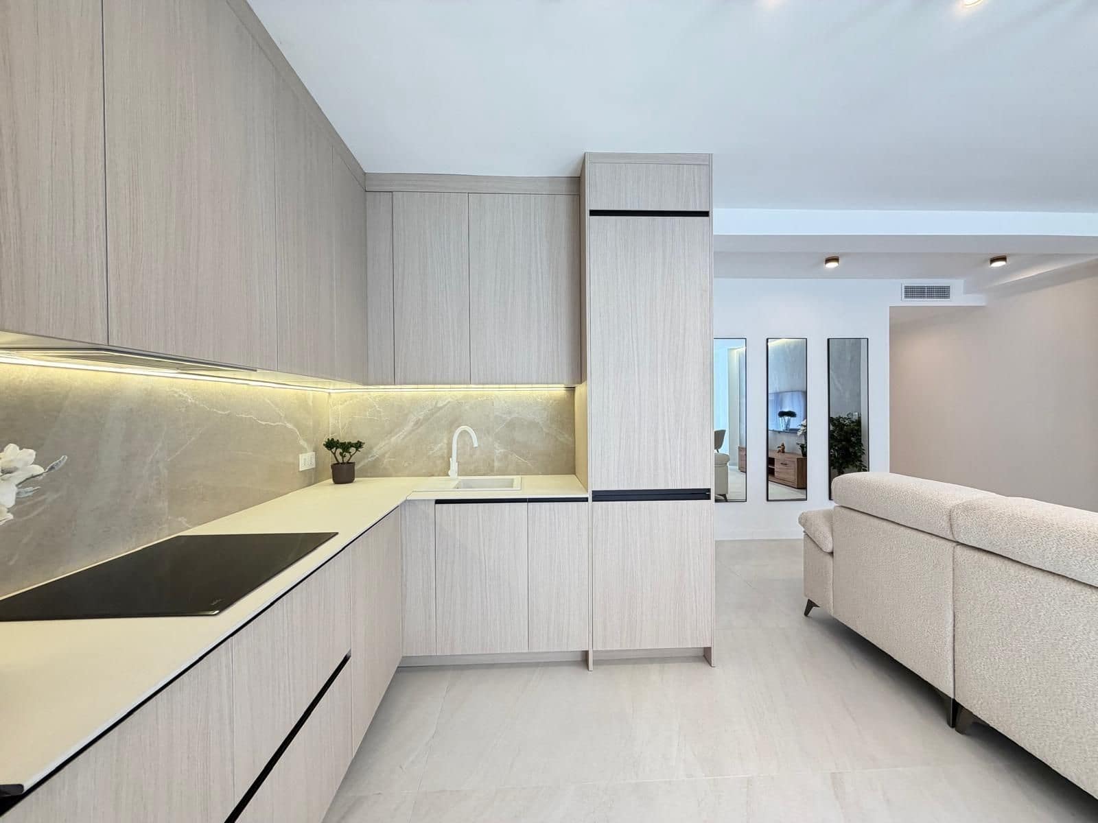 4 makuuhuone Huoneisto myytävänä paikassa Torrevieja - 285 000 € (Ref: 10028244)