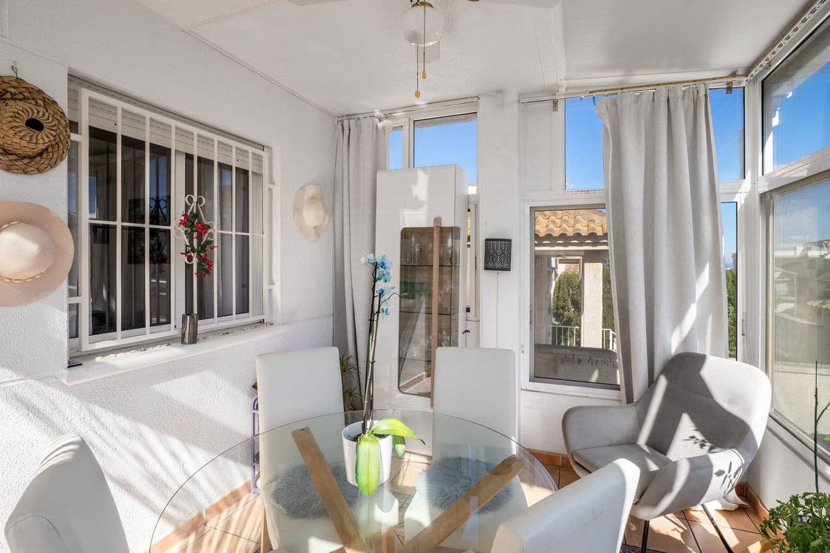 2 makuuhuone Huvila myytävänä paikassa Orihuela mukana uima-altaan - 189 000 € (Ref: 10028253)
