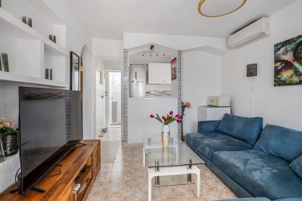 2 makuuhuone Huvila myytävänä paikassa Orihuela mukana uima-altaan - 189 000 € (Ref: 10028253)