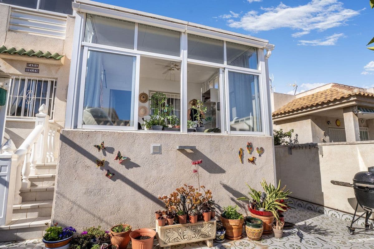 2 makuuhuone Huvila myytävänä paikassa Orihuela mukana uima-altaan - 189 000 € (Ref: 10028253)