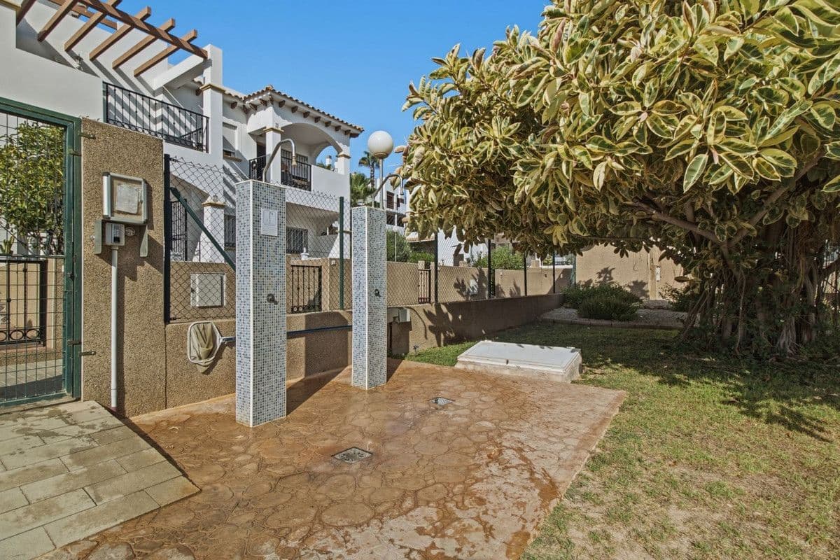 2 sovrum Lägenhet till salu i Orihuela Costa med pool - 198 000 € (Ref: 10028258)