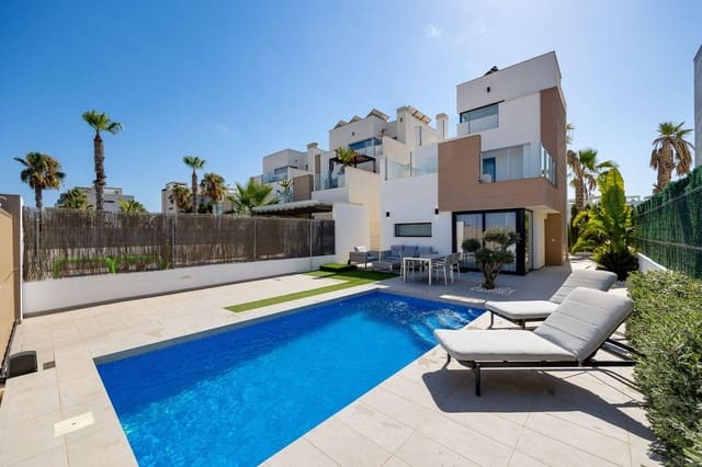 Chalet de 3 habitaciones en El Raso, Guardamar del Segura en venta - 450.000 € (Ref: 10028262)