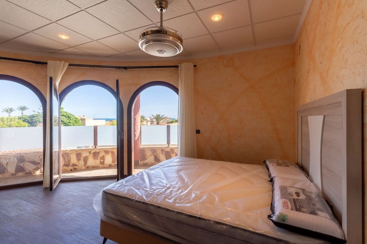 4 camera da letto Villa in vendita in Orihuela Costa - 1.199.000 € (Rif: 10028263)