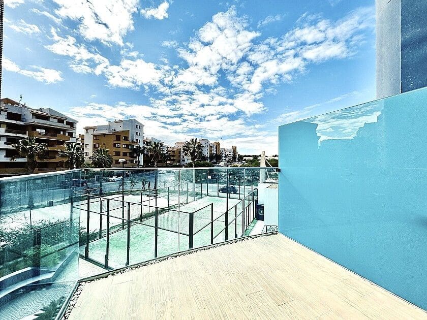 2 quarto Apartamento para venda em Orihuela Costa com piscina - 398 000 € (Ref: 10028273)