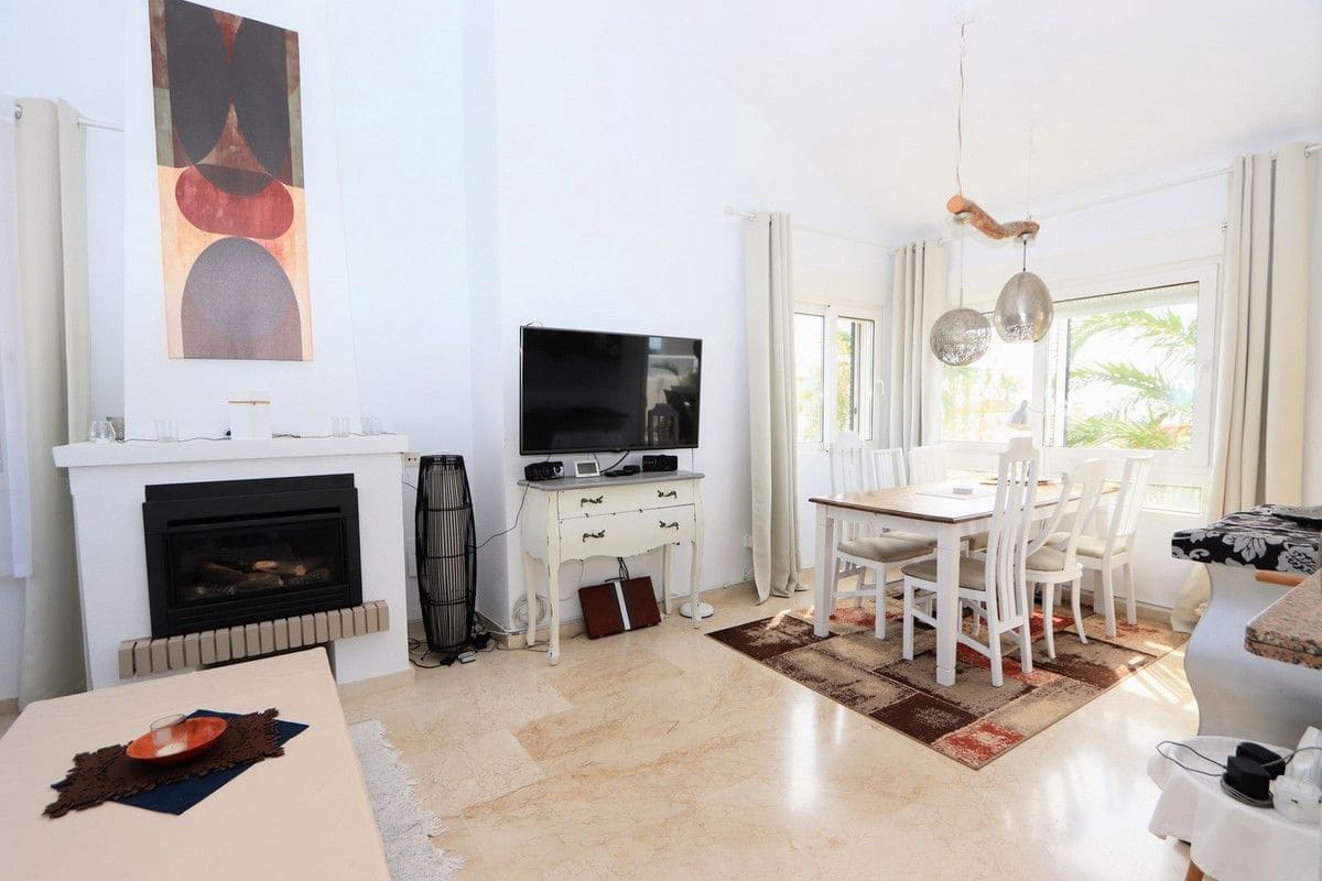 3 sypialnia Willa na sprzedaż w Orihuela Costa z basenem - 349 990 € (Ref: 10028275)