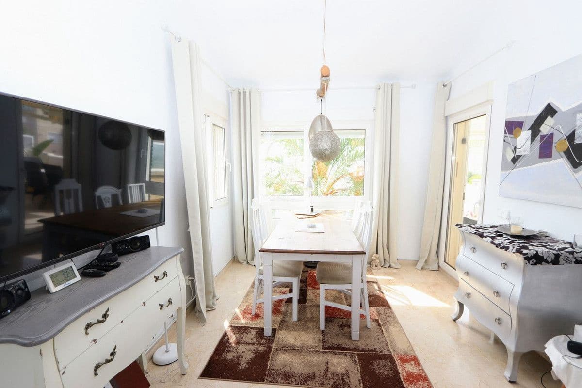 3 sypialnia Willa na sprzedaż w Orihuela Costa z basenem - 349 990 € (Ref: 10028275)