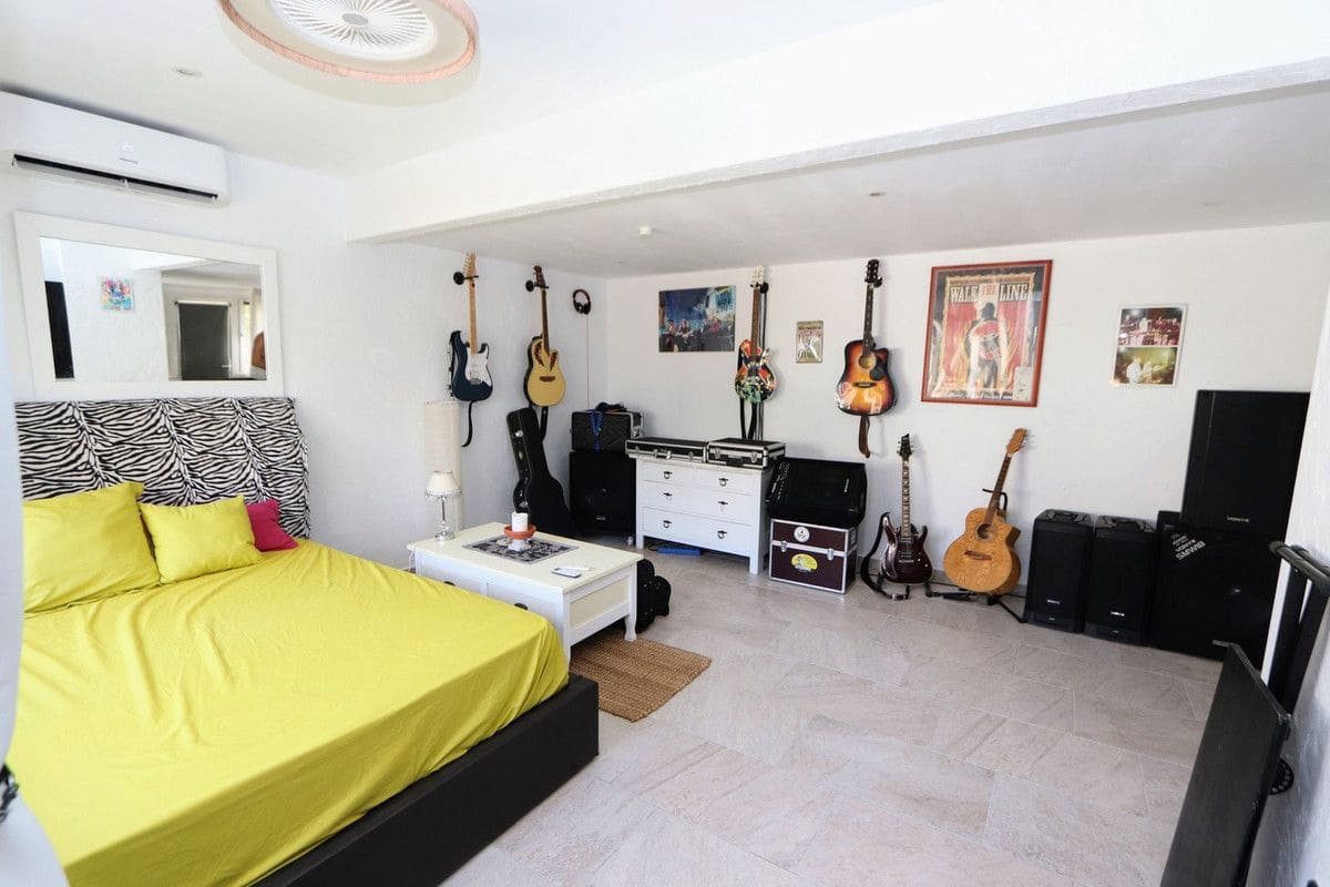 3 sypialnia Willa na sprzedaż w Orihuela Costa z basenem - 349 990 € (Ref: 10028275)