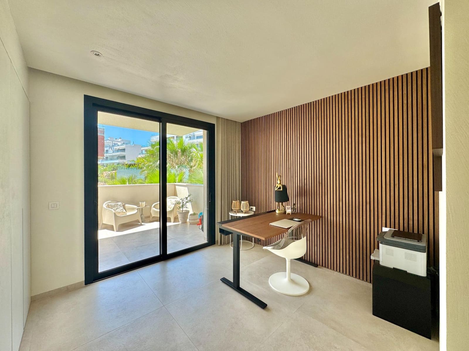 3 quarto Apartamento para venda em Las Colinas Golf com piscina garagem - 819 000 € (Ref: 10028294)