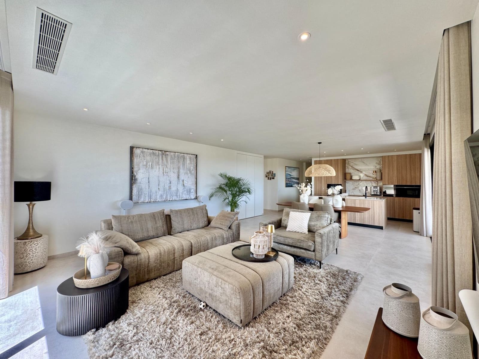 3 quarto Apartamento para venda em Las Colinas Golf com piscina garagem - 819 000 € (Ref: 10028294)