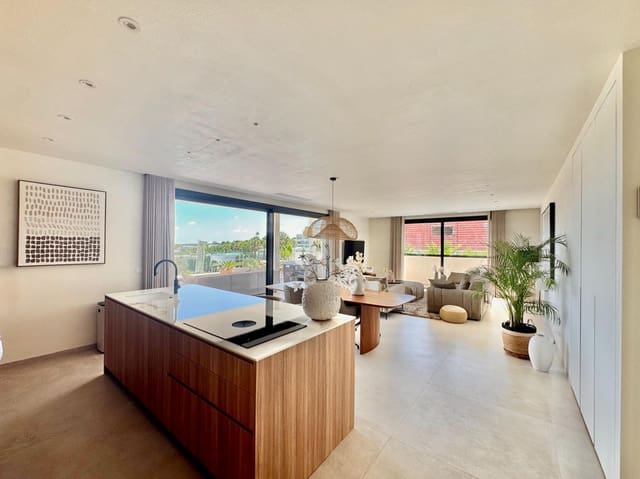 3 quarto Apartamento para venda em Las Colinas Golf, Orihuela com piscina garagem - 819 000 € (Ref: 10028294)