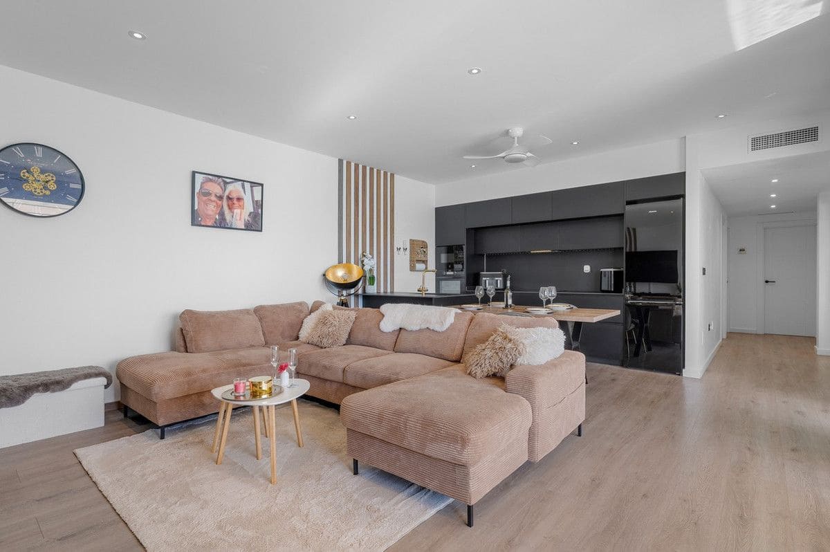 4 Zimmer Villa zu verkaufen in Fortuna mit Pool - 355.000 € (Ref: 10028309)