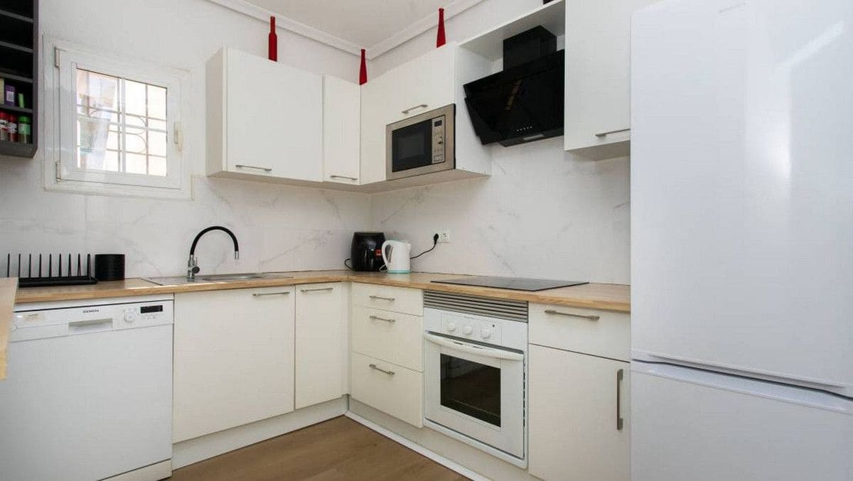 3 bedroom Apartment for sale in La Zenia with pool - € 330,000 (Ref: 10028313)