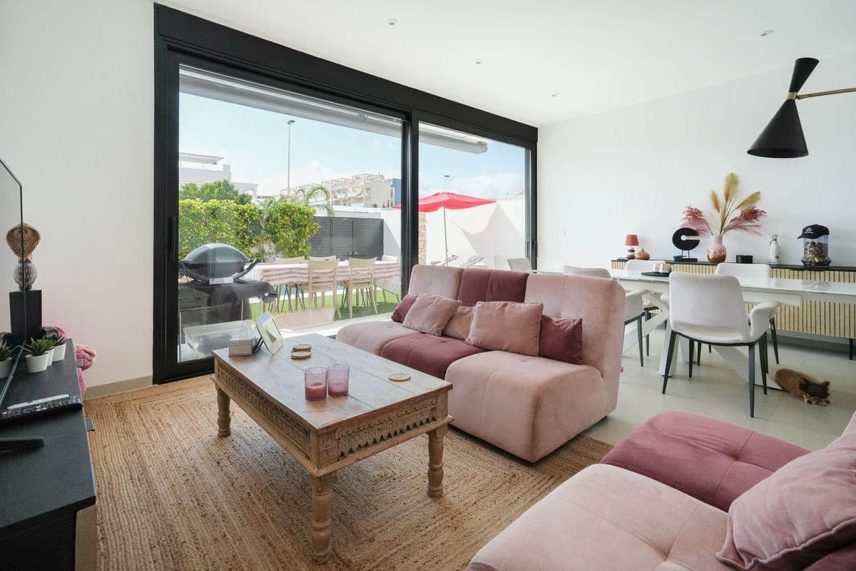 Chalet de 5 habitaciones en Lo Pagan en venta con piscina - 525.000 € (Ref: 10028322)