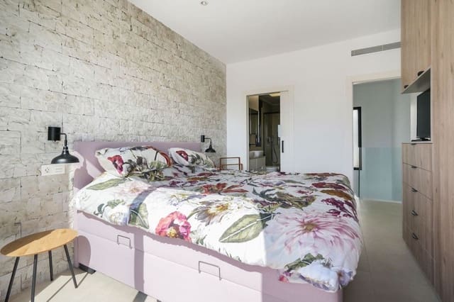 Chalet de 5 habitaciones en Lo Pagan, San Pedro del Pinatar en venta con piscina - 525.000 € (Ref: 10028322)