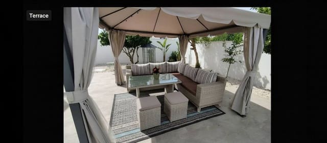 5 bedroom Villa for sale in Torrevieja with pool - € 760,000 (Ref: 10028328)