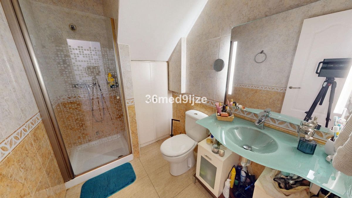 3 bedroom Villa for sale in Los Alcazares - € 250,000 (Ref: 10028332)