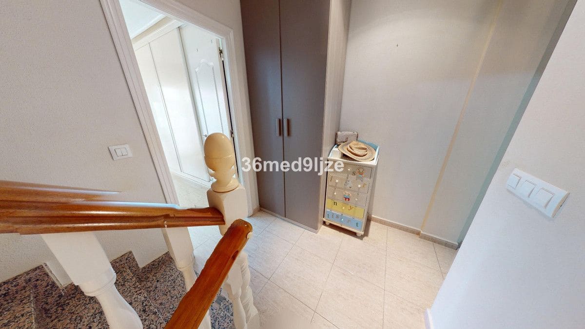 3 bedroom Villa for sale in Los Alcazares - € 250,000 (Ref: 10028332)