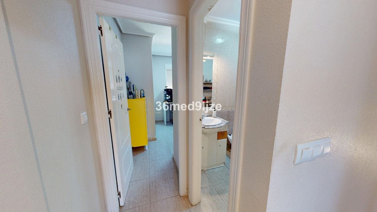 3 bedroom Villa for sale in Los Alcazares - € 250,000 (Ref: 10028332)