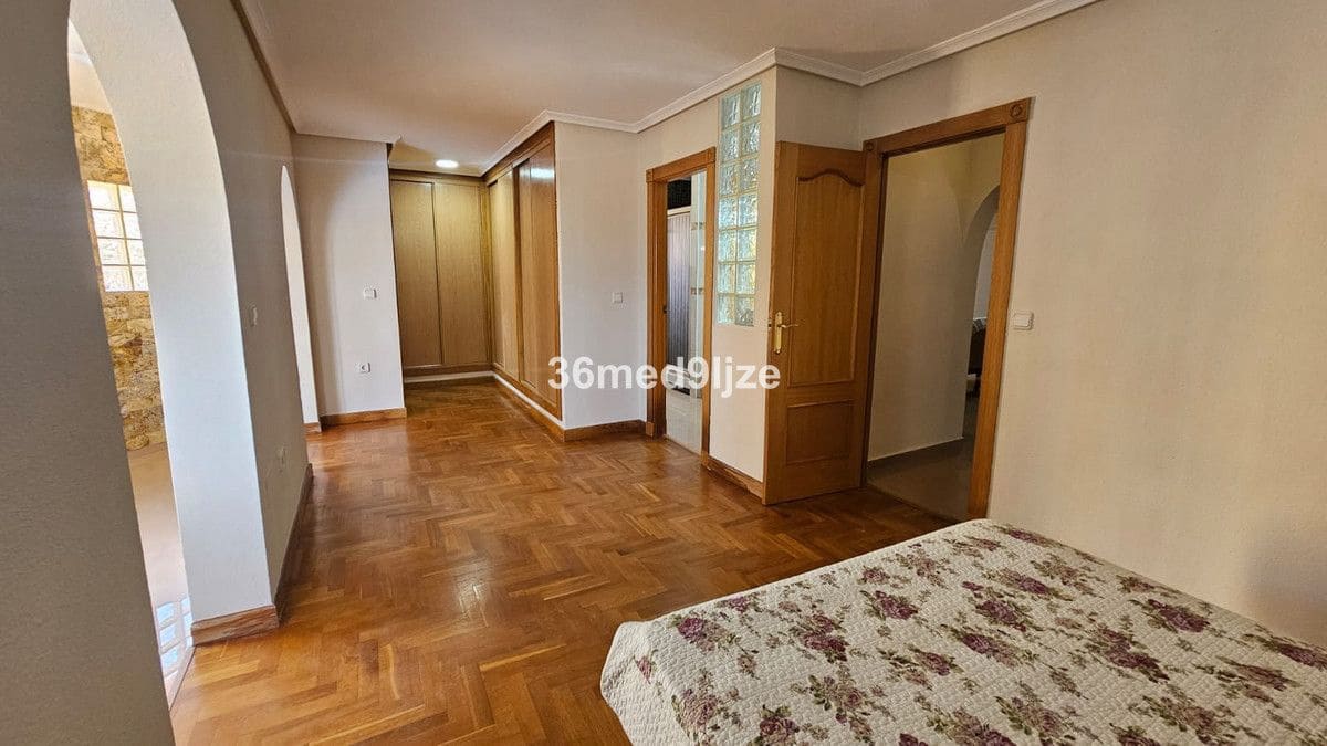 6 quarto Moradia para venda em Los Narejos com piscina - 599 000 € (Ref: 10028334)