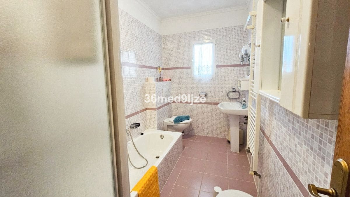 8 sypialnia Willa na sprzedaż w Los Narejos - 399 000 € (Ref: 10028335)