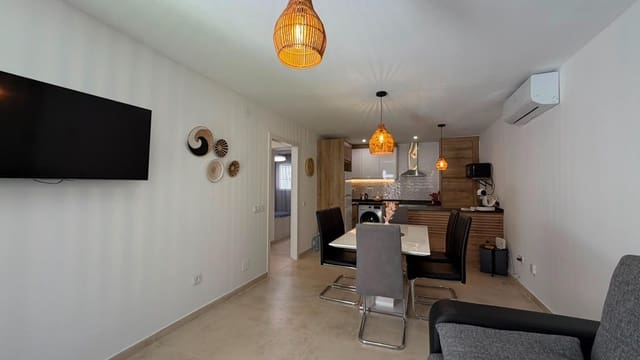 Bungalow de 2 habitaciones en La Veleta, Torrevieja en venta - 179.900 € (Ref: 10028340)